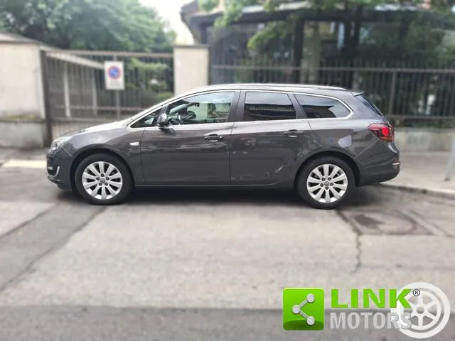 Opel Astra Astra 1.6 CDTI 136 CV EcoF. S&S ST Cosmo - Foto 9