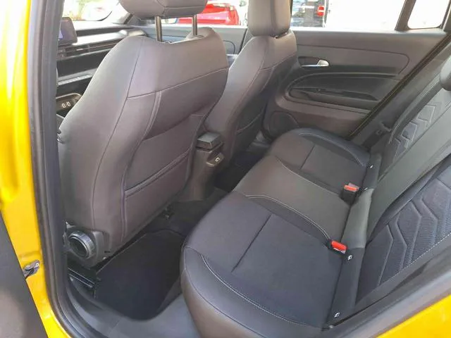 Jeep Avenger Avenger 1.2 Turbo Altitude - Foto 12