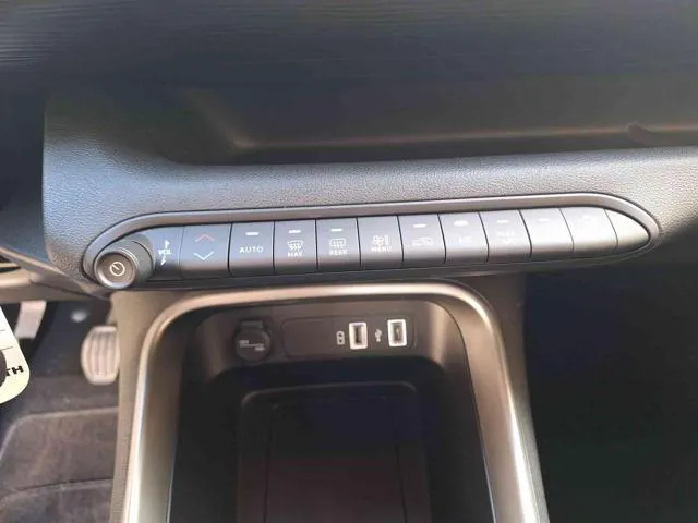 Jeep Avenger Avenger 1.2 Turbo Altitude - Foto 14
