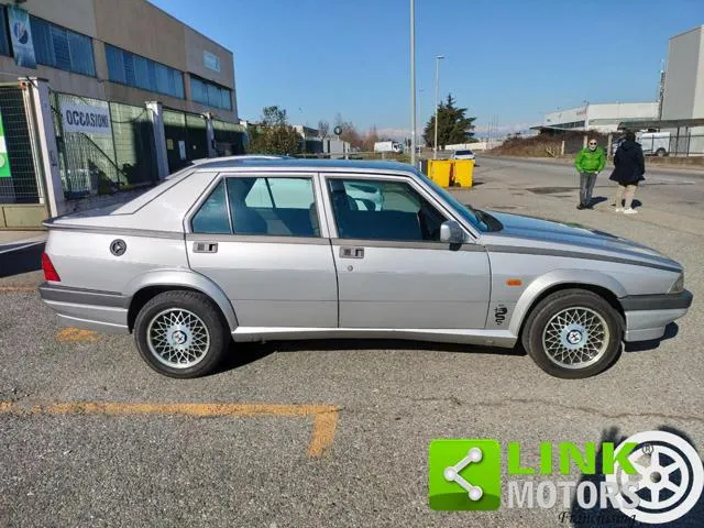 Alfa Romeo 75 75 1.8 IE Indy - Foto 4
