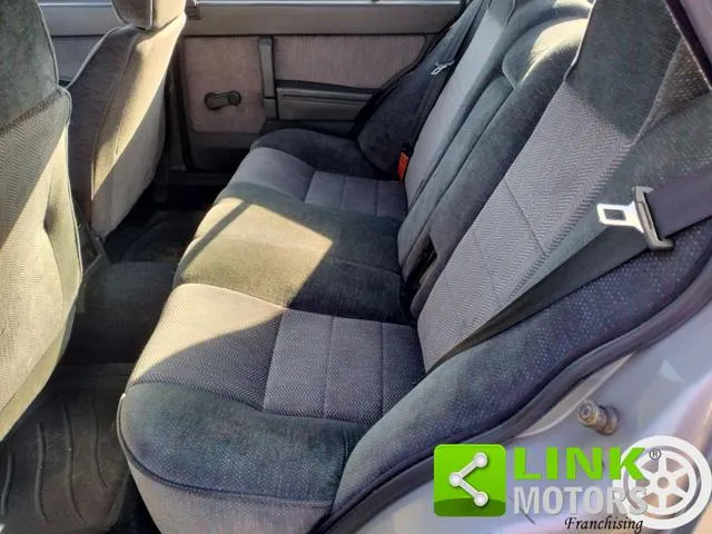 Alfa Romeo 75 75 1.8 IE Indy - Foto 10