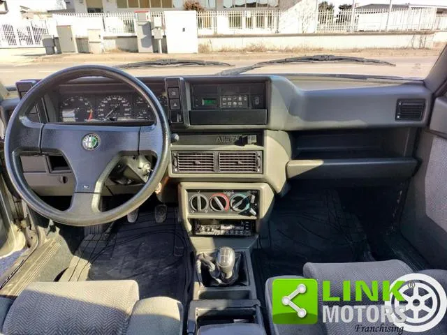 Alfa Romeo 75 75 1.8 IE Indy - Foto 11