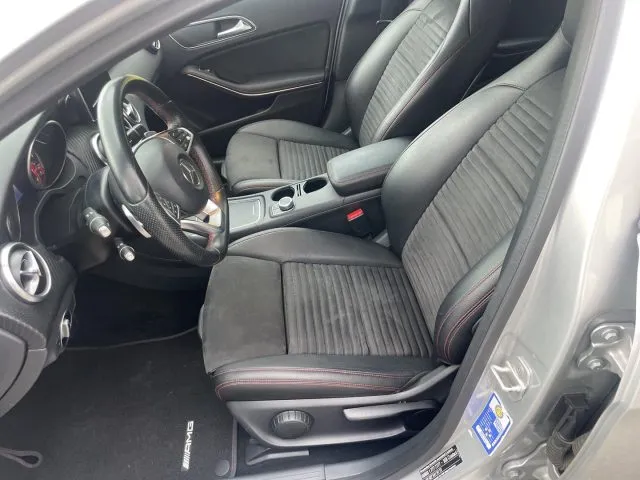 Mercedes-Benz A 180 1.5 d 109 CV Automatic Premium - Foto 11