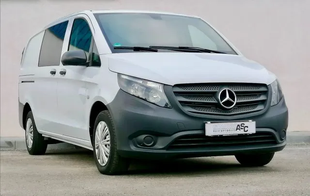 Mercedes-Benz Vito 1.6 CDI 88 CV PC Mixto Compact 5 POSTI - Foto 2