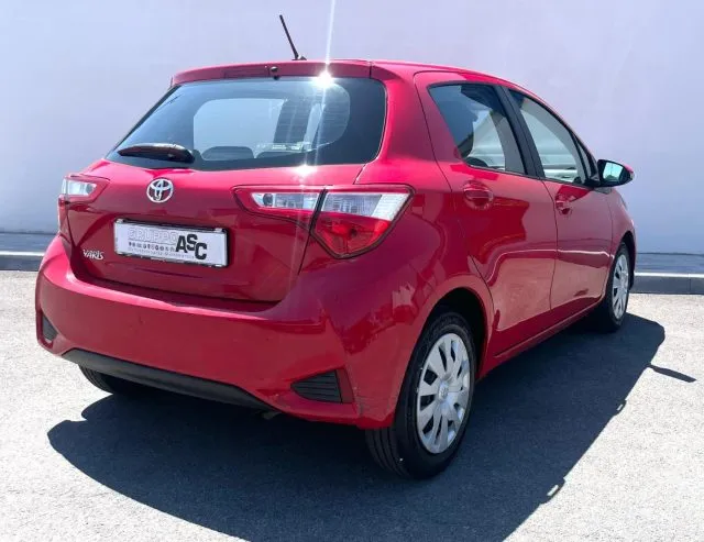 Toyota Yaris 1.0 BENZ 72 CV 5 porte Cool ADATTA A NEOPATENTATI - Foto 5
