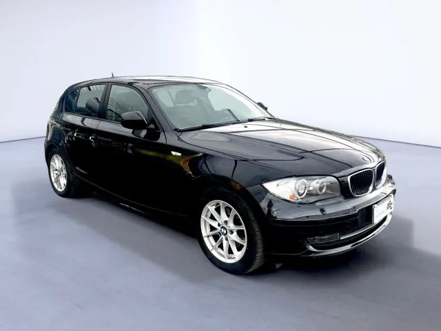 Bmw 116 2.0 DIESEL 116CV cat 5 porte Attiva DPF - Foto 3