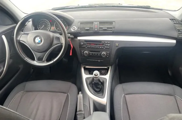 Bmw 116 2.0 DIESEL 116CV cat 5 porte Attiva DPF - Foto 9