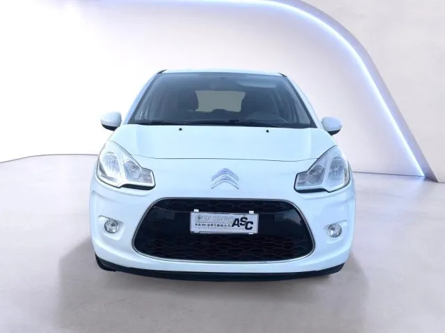 Citroen C3 1.1 BENZ 60 CV Exclusive ADATTA A NEOPATENTATI - Foto 2