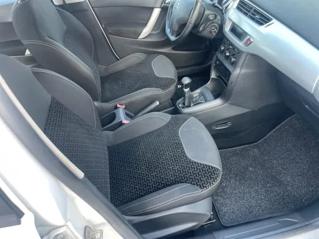 Citroen C3 1.1 BENZ 60 CV Exclusive ADATTA A NEOPATENTATI - Foto 14