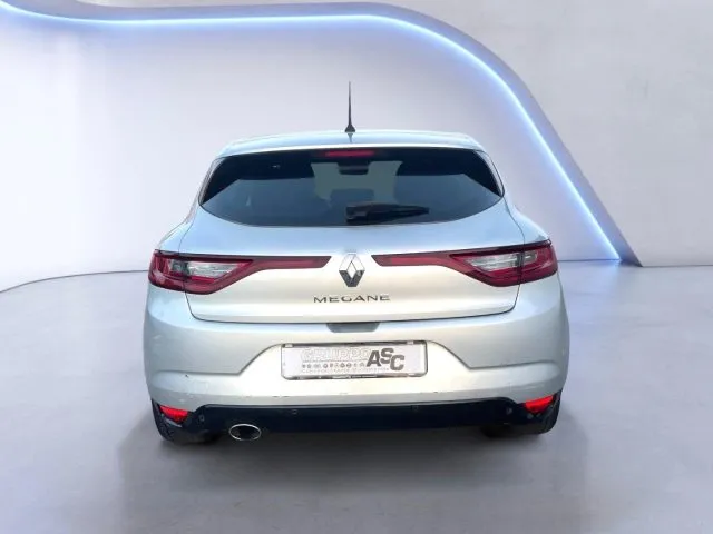 Renault Megane 1.5 DIESEL 110 CV EDC Energy Bose - Foto 5