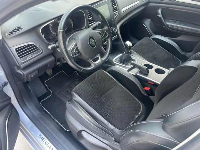Renault Megane 1.5 DIESEL 110 CV EDC Energy Bose - Foto 11