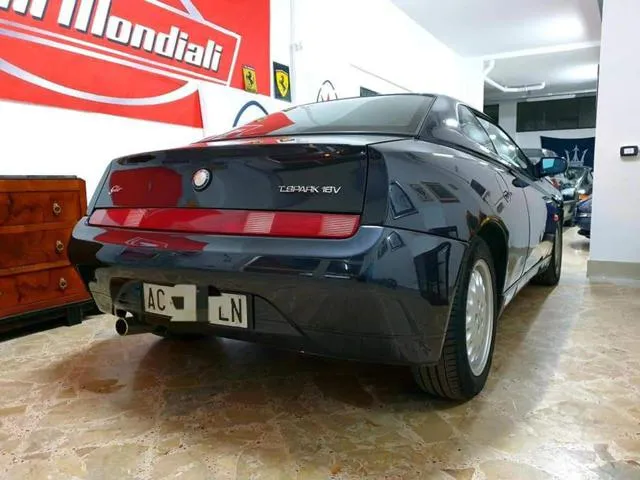 Alfa Romeo GTV 2.0i 16V Twin Spark cat L - Foto 6