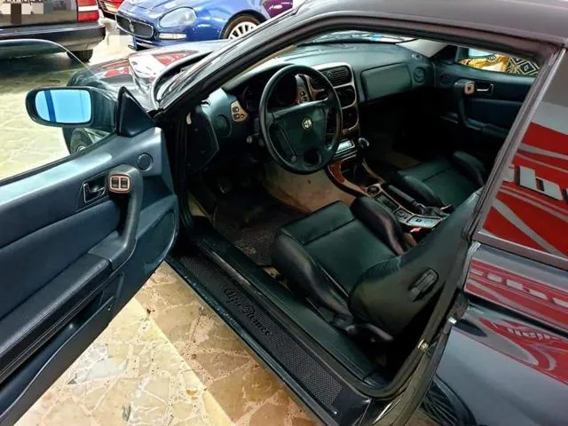 Alfa Romeo GTV 2.0i 16V Twin Spark cat L - Foto 8