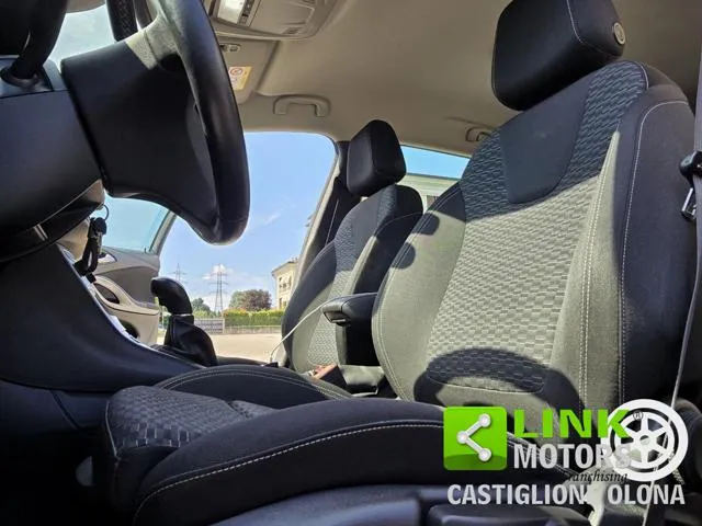 Opel Astra 1.6 CDTi 110CV Start&Stop - Foto 3