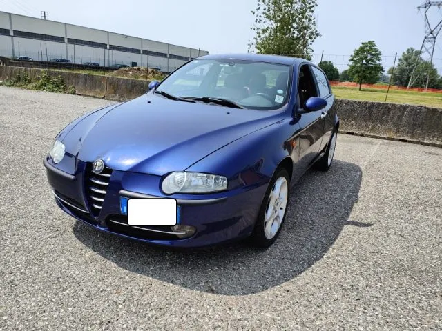 Alfa Romeo 147 147 2.0 16V T.S. Selespeed 3p. Dist. - Foto 4
