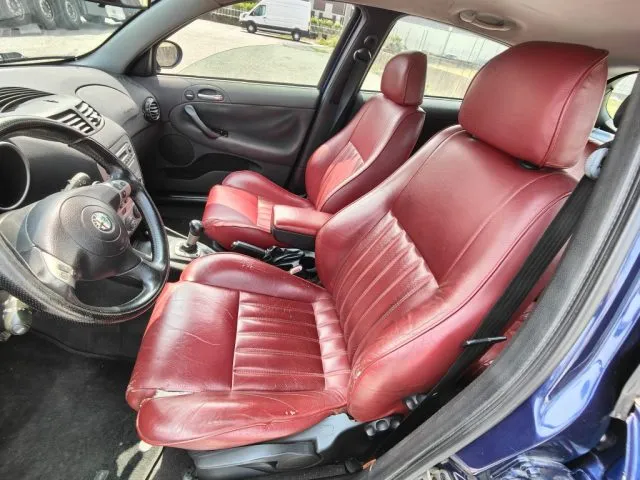 Alfa Romeo 147 147 2.0 16V T.S. Selespeed 3p. Dist. - Foto 14