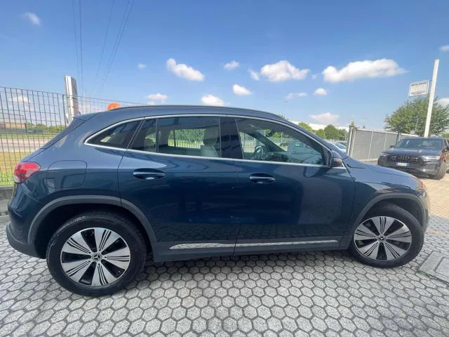 Mercedes-Benz EQA 250 Premium NO VINCOLI FINANZIARI - Foto 4