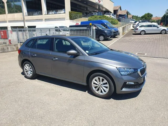 Skoda Scala Scala 1.0 TSI Ambition - Foto 6