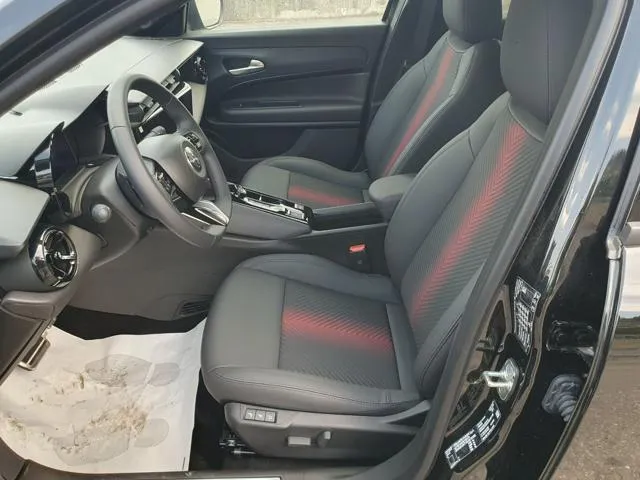 Alfa Romeo Junior 1.2 145 CV Hybrid eDCT6 Speciale - Foto 9