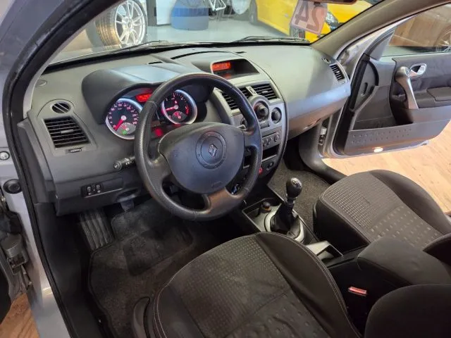 Renault Megane MÃ©gane 1.5 dCi 105 CV 5p. Luxe Dynamique - Foto 10