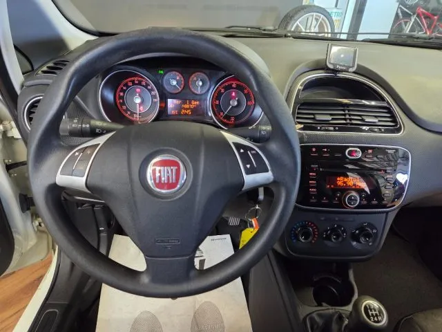 Fiat Punto 1.3 MJT II 75 CV 5 porte Lounge - Foto 7