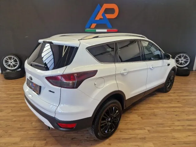 Ford Kuga 2.0 TDCI 140 CV 4WD Business - Foto 3