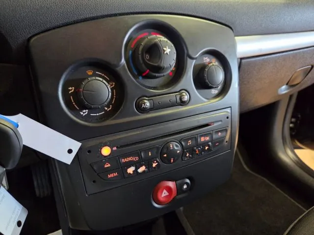 Renault Clio 1.2 16V 5 porte Dynamique - Foto 7