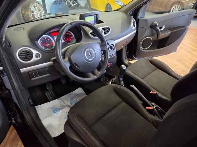 Renault Clio 1.2 16V 5 porte Dynamique - Foto 11