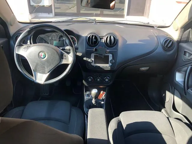 Alfa Romeo MiTo MiTo 1.3 JTDm 85 CV S&S Distinctive - Foto 13