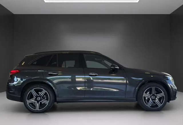 Mercedes-Benz GLC 300 d AMG PREMIUM SOSPENSIONI AIRMATIC RUOTE STERZANTI - Foto 7