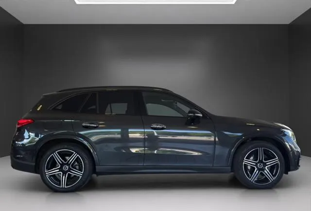 Mercedes-Benz GLC 300 d AMG PREMIUM SOSPENSIONI AIRMATIC RUOTE STERZANTI - Foto 11