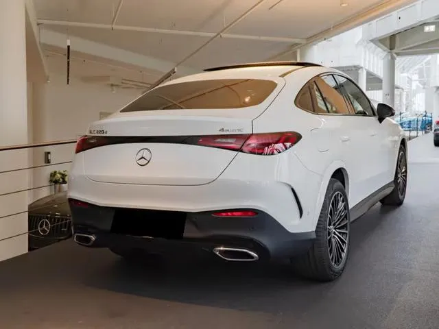 Mercedes-Benz GLC 220 D coupe PREMIUM AMG PANORAMA 360 NIGHT - Foto 4