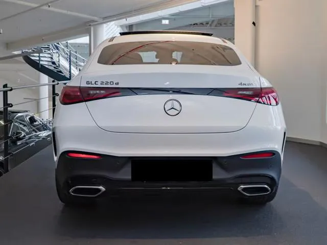 Mercedes-Benz GLC 220 D coupe PREMIUM AMG PANORAMA 360 NIGHT - Foto 5