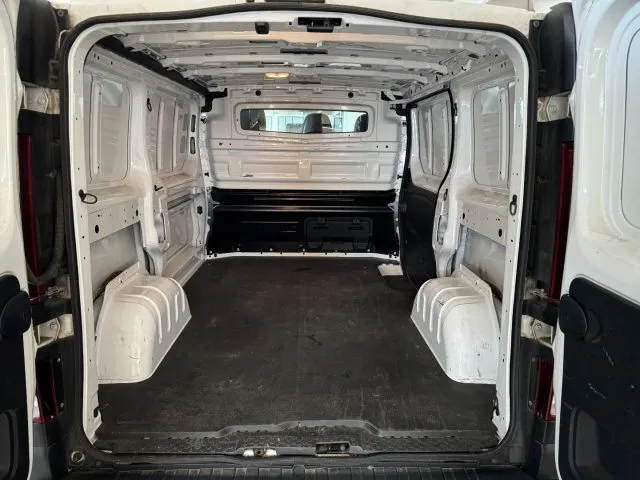Opel Vivaro 27 1.6 BiTurbo S&S Prezzo IVATO - Foto 10