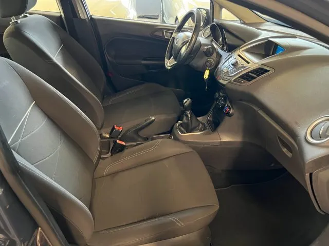 Ford Fiesta 1.4 GPL  5 porte NEOPATENTATI - Foto 9