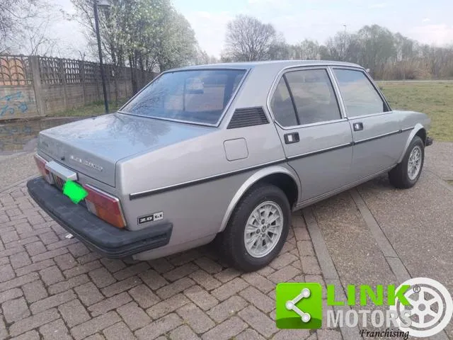 Alfa Romeo 2000 ALFETTA 2000 LI AMERICA - Foto 4