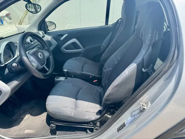 Smart ForTwo 1000 62 kW coupé passion - Foto 8