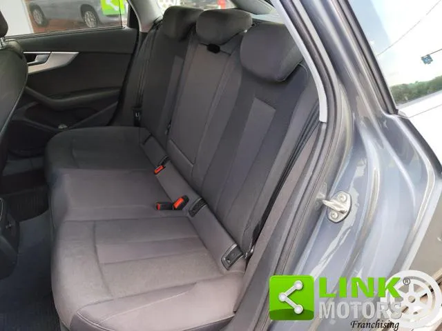 Audi A4 Avant 35 TFSI Business GARANZIA INCLUSA - Foto 6