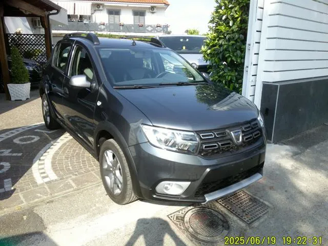 Dacia Sandero SanderoStepway 1.0TCe100CV ECO-G Comfort - Foto 3