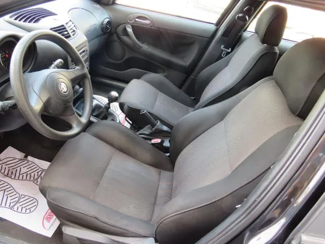 Alfa Romeo 147 147 1.9 JTD 120 CV 5p. Progression - Foto 10
