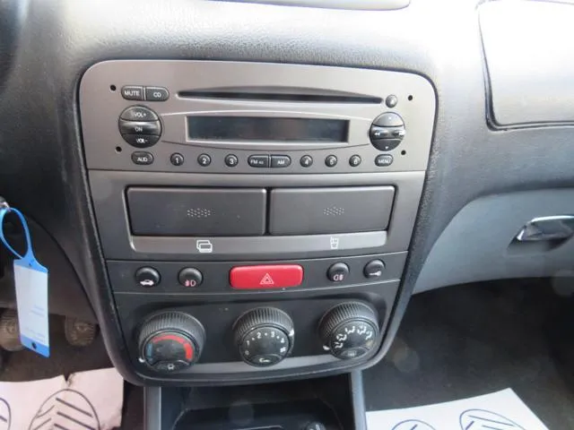Alfa Romeo 147 147 1.9 JTD 120 CV 5p. Progression - Foto 13