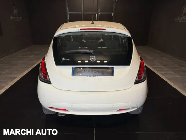 Lancia Ypsilon Ypsilon 1.3 MJT 95 CV 5p. S&S Gold - Foto 6