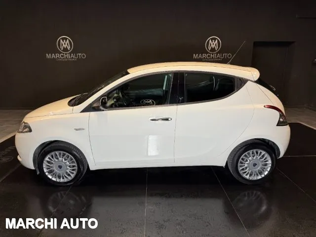 Lancia Ypsilon Ypsilon 1.3 MJT 95 CV 5p. S&S Gold - Foto 8
