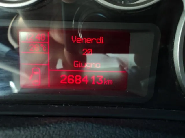 Alfa Romeo MiTo MiTo 1.3 JTDm 85 CV S&S Progression - Foto 11