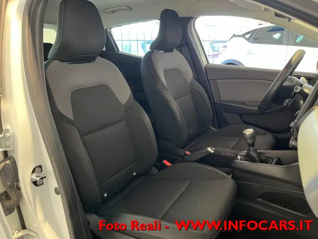 Renault Clio TCe 100 CV 5 porte Business PROMO ! - Foto 6