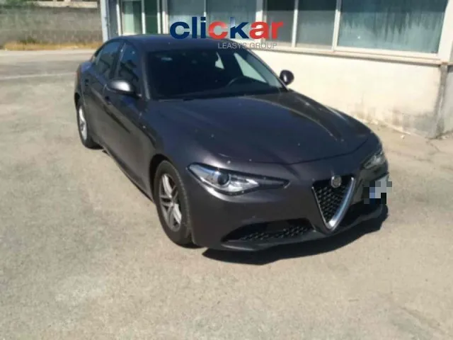 Alfa Romeo Giulia 2.2 Turbodiesel 160 CV AT8 2000EURO OPT!! - Foto 2