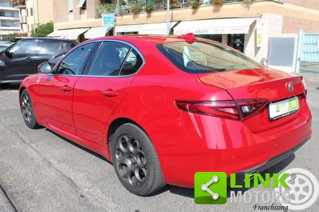 Alfa Romeo Giulia 2.2 Turbodiesel 160 CV AT8 Executive Manuale - Foto 6