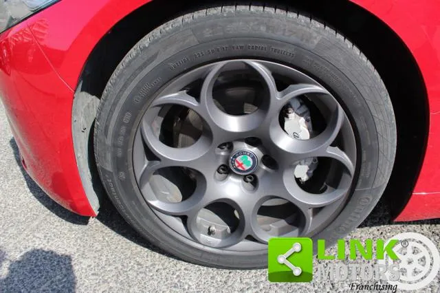 Alfa Romeo Giulia 2.2 Turbodiesel 160 CV AT8 Executive Manuale - Foto 9
