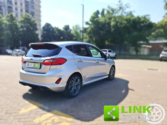 Ford Fiesta 1.0 Ecoboost 100 CV 5 porte ST-Line - Foto 4
