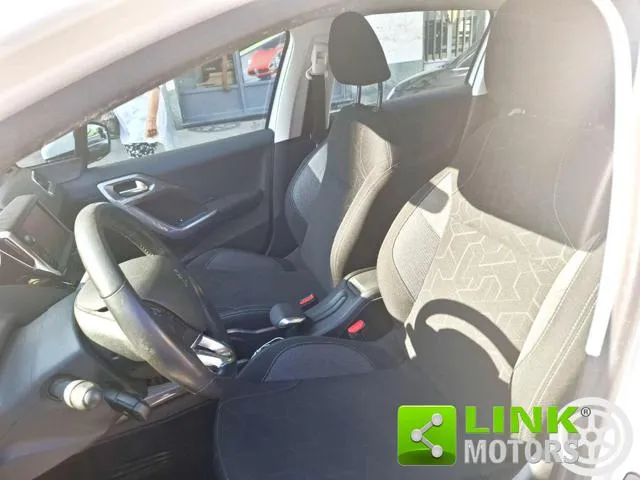 Peugeot 2008 2008 PureTech 82 Allure - Foto 12